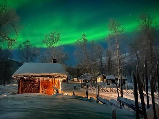 Bardu Huskylodge Екстер'єр фото