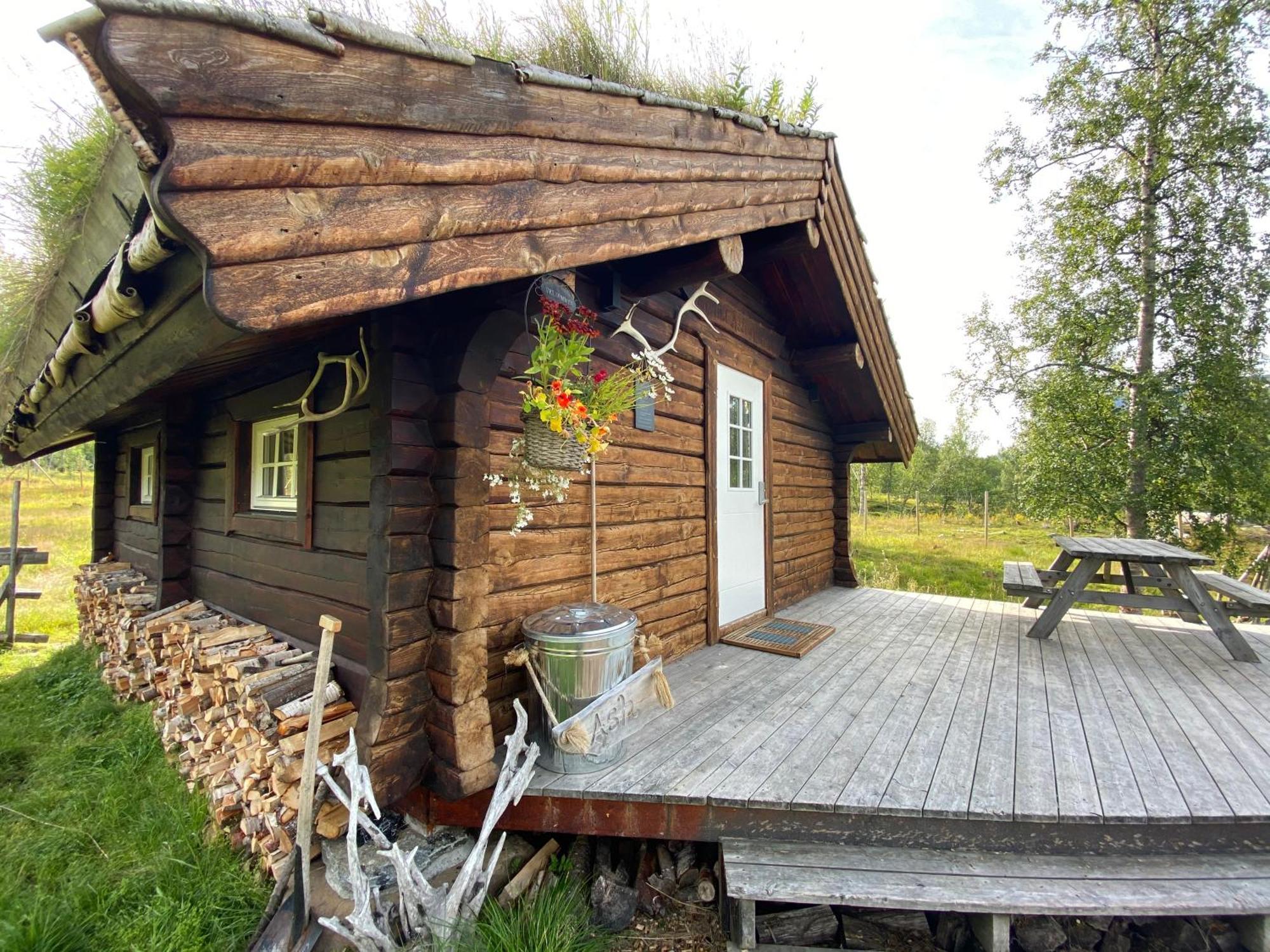 Bardu Huskylodge Екстер'єр фото